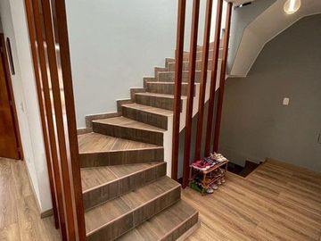 Se Vende Casa De 2 Pisos + Azotea En Hermoso Condominio