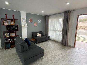 Se Vende Casa De 2 Pisos + Azotea En Hermoso Condominio