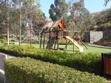 Se Vende Casa De 2 Pisos + Azotea En Hermoso Condominio