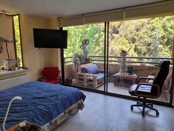 Se Vende departamento 3 D, 3 B, Estacionamiento y bodega, piscinas. Condominio Bosques de la Pirámide, Huechuraba