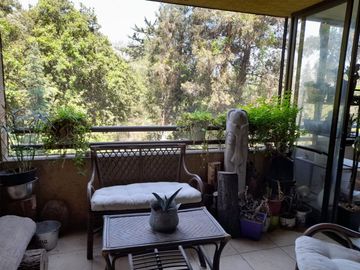 Se Vende departamento 3 D, 3 B, Estacionamiento y bodega, piscinas. Condominio Bosques de la Pirámide, Huechuraba