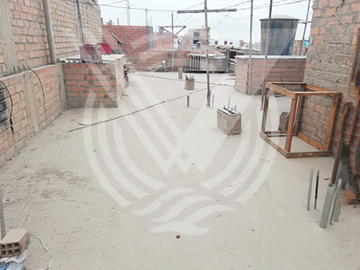 OCASIÓN: CASA DE TRES PISOS EN SAN MARTIN DE PORRAS