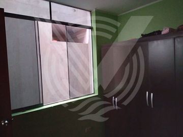 OCASIÓN: CASA DE TRES PISOS EN SAN MARTIN DE PORRAS