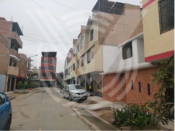 OCASIÓN: CASA DE TRES PISOS EN SAN MARTIN DE PORRAS