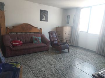 VENTA APTO PISO 23- TORRE ARISTI - EXCELENTE Y HERMOSA VISTA.