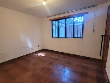 ATENCIÓN INVERSIONISTA. VENTA PROPIEDAD CERCA DE ZONA DE HOSPITALES H/3/40