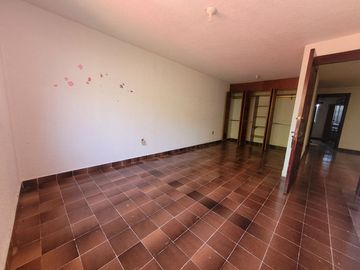 ATENCIÓN INVERSIONISTA. VENTA PROPIEDAD CERCA DE ZONA DE HOSPITALES H/3/40
