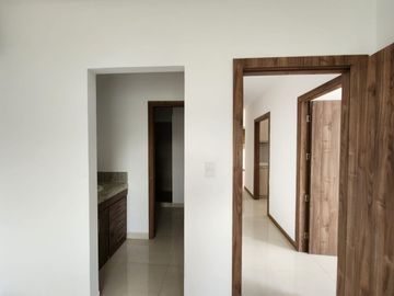 Via la costa, Venta de hermoso departamento 2 dorm