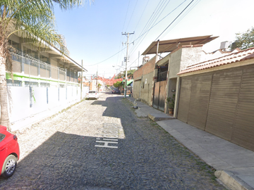 GRAN OPORTUNIDAD CASA EN “SANTA MARÍA TEQUEPEXPAN, SAN PEDRO TLAQUEPAQUE, JAL.