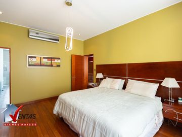 VENTA CASA INDEPENDIENTE EN LA MOLINA, RINCONADA DEL LAGO