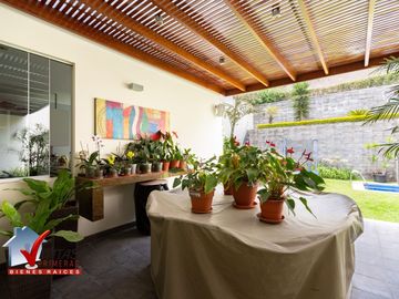 VENTA CASA INDEPENDIENTE EN LA MOLINA, RINCONADA DEL LAGO