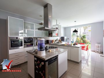 VENTA CASA INDEPENDIENTE EN LA MOLINA, RINCONADA DEL LAGO