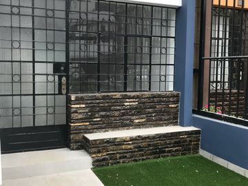 CASA RENOVADA 2 PISOS USO RESIDENCIAL Y COMERCIAL EN JULIO C TELLO, LINCE X $350 MIL DOLARES NEGOCIABLE