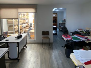 Increíble casa ideal para oficinas en Lomas 4TA, 4 recamaras y 3.5 baños.
