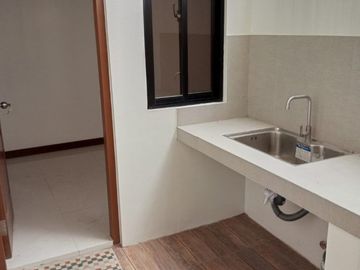 120sqm House and lot For sale (Ready For Occupancy) with 5 Bedrooms 4 Bathrooms 1 Garage in Greenwoods Pasig City (PH2822)