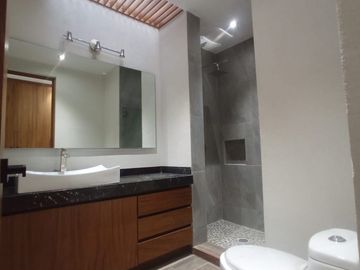 CASA RESIDENCIAL, EN ALTOZANO