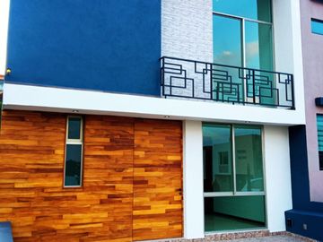 CASA RESIDENCIAL, EN ALTOZANO