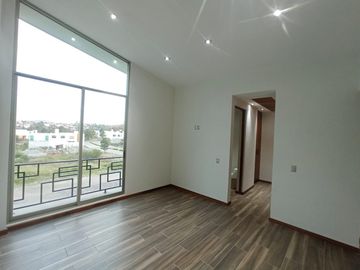 CASA RESIDENCIAL, EN ALTOZANO