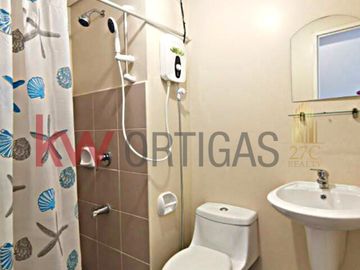 Studio unit in Avida Towers Altura, Muntinlupa