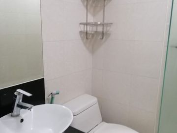 Cheap Condo for Sale in Makati below market value with rental income