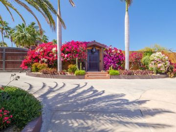 Villa de lujo, vista al mar, alberca, jardín, terraza, en venta San Jose del Cabo.