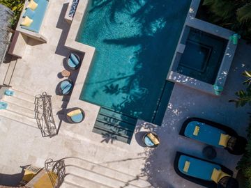 Villa de lujo, vista al mar, alberca, jardín, terraza, en venta San Jose del Cabo.