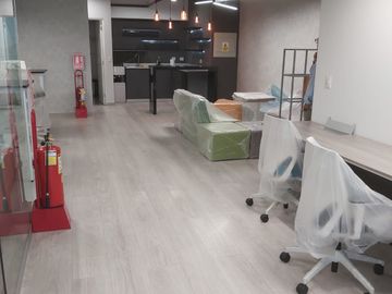 OFICINA DE ESTRENO SURCO