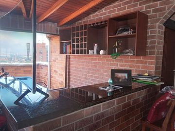 PR18701 Apartamento en venta en el sector Aguacatala