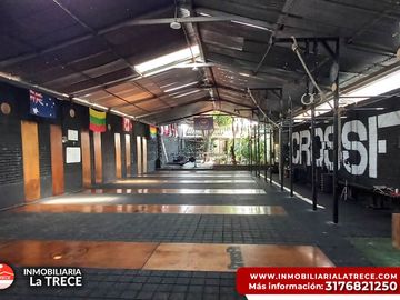 Se vende casa amplia Barrio Ricaurte, Buga-valle.