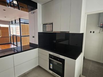 Departamento Flat en Venta con Vista Lateral Al Mar en Miraflores