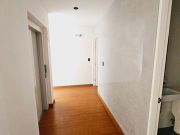 Departamento Flat en Venta con Vista Lateral Al Mar en Miraflores