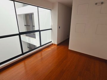 Departamento Flat en Venta con Vista Lateral Al Mar en Miraflores