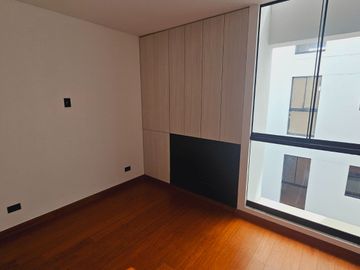 Departamento Flat en Venta con Vista Lateral Al Mar en Miraflores