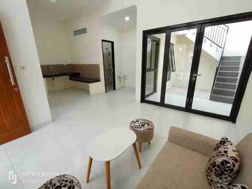 Rumah Baru 1,5 Lantai Luas 80 di Tombro Sukarno Hatta Suhat