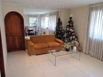 Surco MONTERRICO - Venta Departamento 2do. PISO - 140m² de 4Dorm+2Cocheras Paralelas Excelente ubicación
