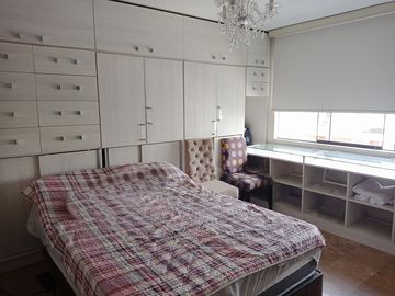 Surco MONTERRICO - Venta Departamento 2do. PISO - 140m² de 4Dorm+2Cocheras Paralelas Excelente ubicación