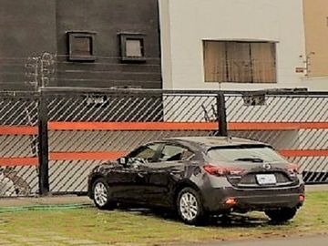 Surco MONTERRICO - Venta Departamento 2do. PISO - 140m² de 4Dorm+2Cocheras Paralelas Excelente ubicación