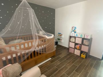 CASA EN VENTA EN LA MAGISTERIAL