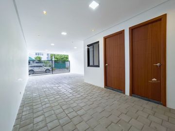 FOR SALE - Three Storey Brand New Units at Multinational Village, Paranaque City
