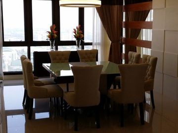 FOR SALE! 360sqm 2-Floor Penthouse with 2 Parking at Skyway Twin Towers, Pasig