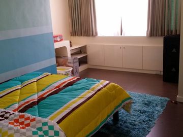 FOR SALE! 360sqm 2-Floor Penthouse with 2 Parking at Skyway Twin Towers, Pasig