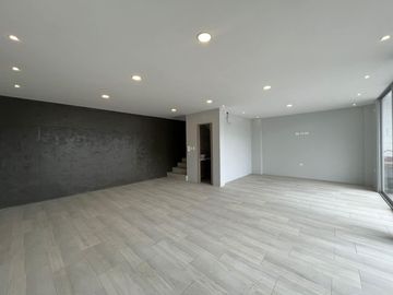 Casa en venta en la Urb. Graciela Eguiguren