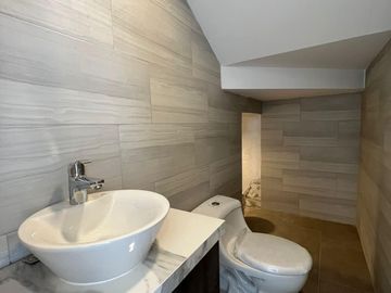 Casa en venta en la Urb. Graciela Eguiguren