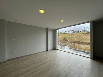Casa en venta en la Urb. Graciela Eguiguren