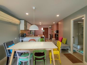 For sale, luxury condo, Panna Residence Nimman, in the heart of Chiang Mai's economic area