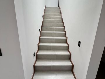 CASAS EN PRE-VENTA CON MUY BUENA DISTRIBUCIÓN