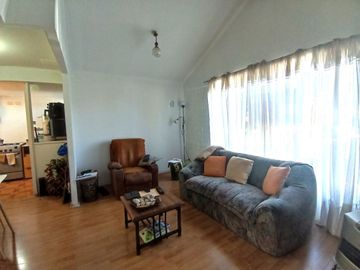 Los Fundadores, Casa de 90 MT2 $ 140.000.000.