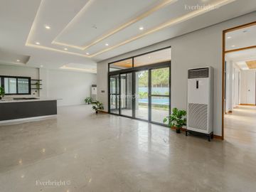 Manila Southwoods 5BR for Sale