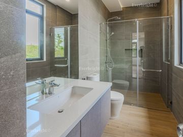 Manila Southwoods 5BR for Sale
