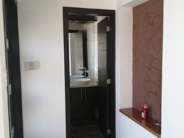 OPORTUNIDAD CASA AMPLIA 260m2 3 HABITACIONES SAN JUAN CUMBAYA